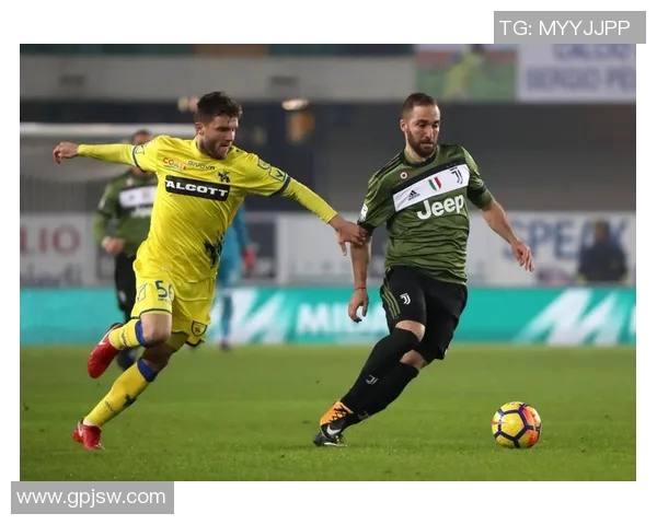 切沃与尤文图斯激战正酣进球精彩瞬间回顾与分析